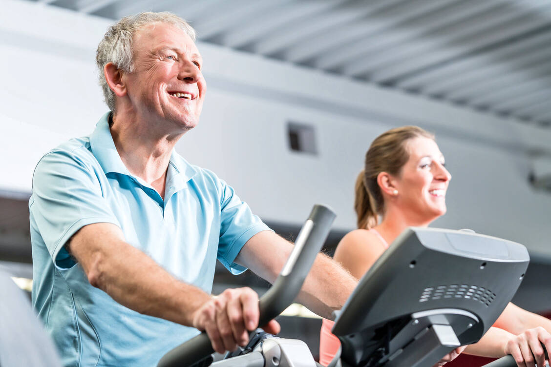 Neurologen empfehlen Parkinson-Patienten Ausdauertraining auf dem Ergometer. / Foto: Fotolia/Kzenon