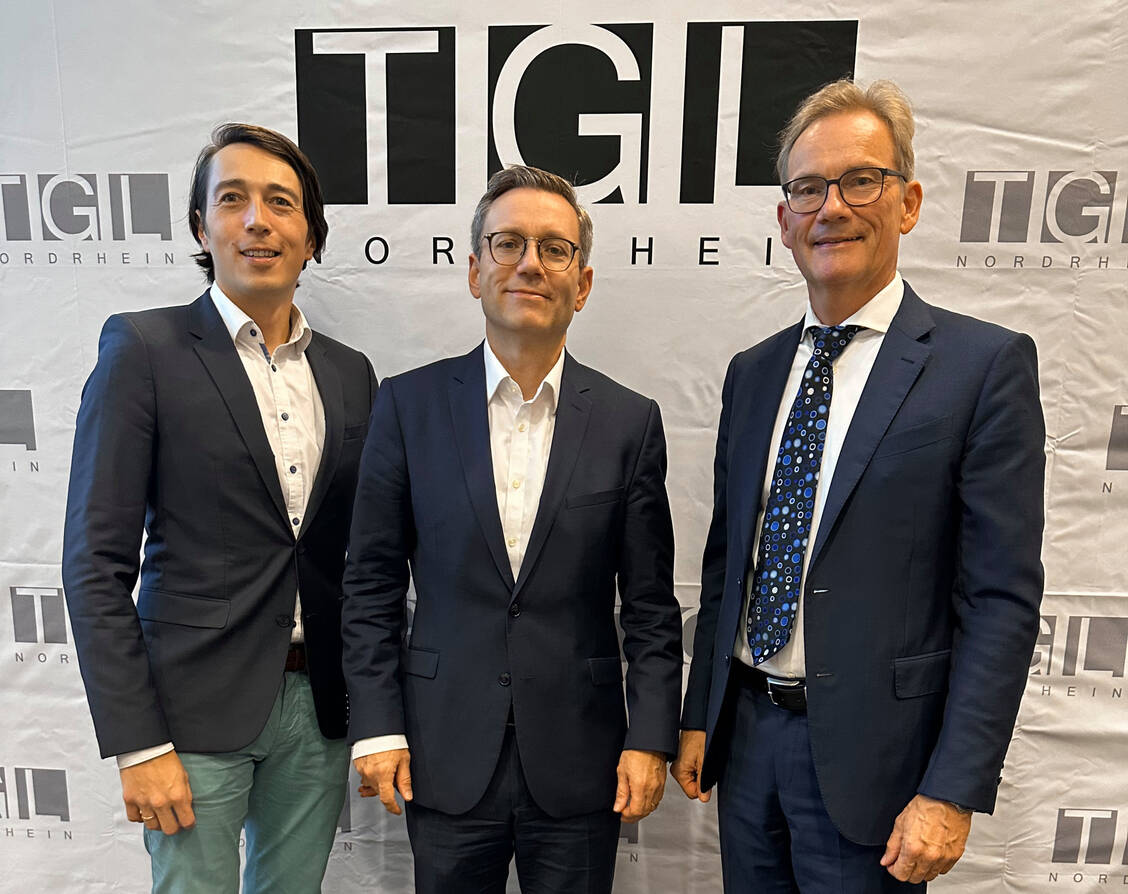 Skizzierten die Situation der Apotheken (von links): Constantin Biederbick, Referent Sebastian Schwintek und Sebastian Berges. / Foto: TGL Nordrhein