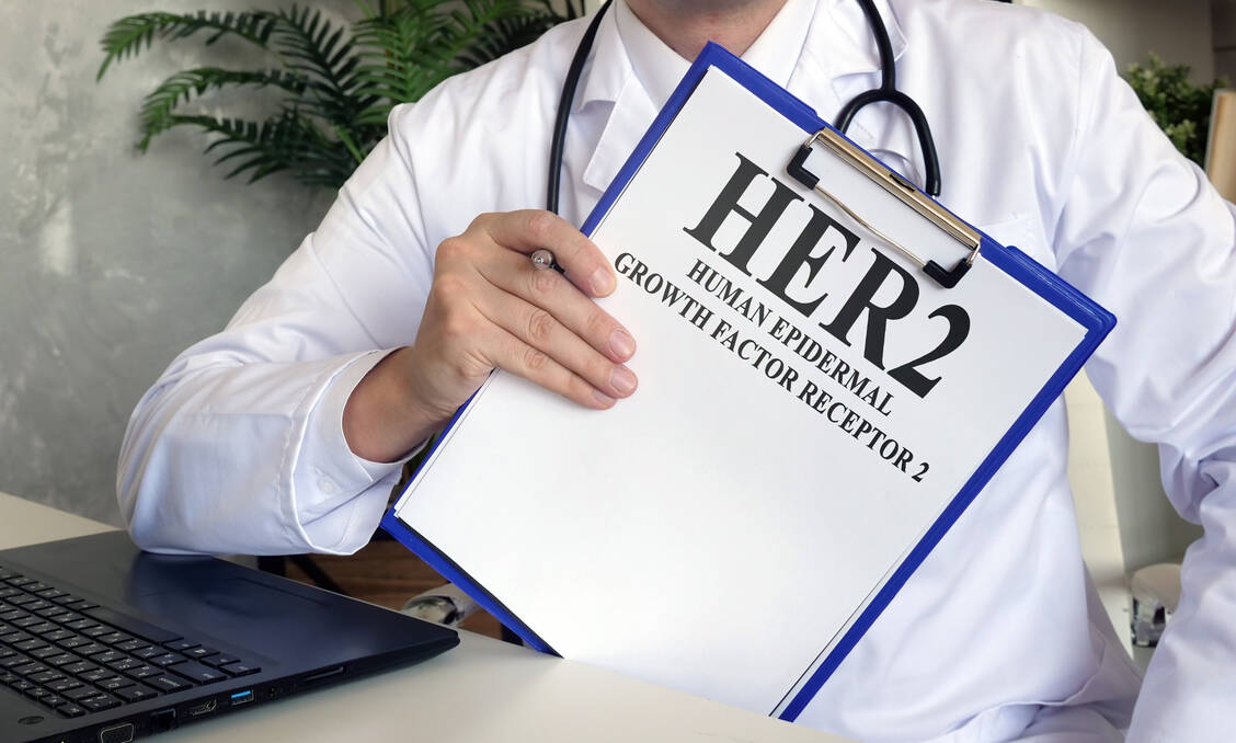 Mit Tucatinib gibt es eine neue in der EU zugelassene Therapieoption für das HER2-positive Mammakarzinom. / Foto: Adobe Stock/Vitalii Vodolazskyi