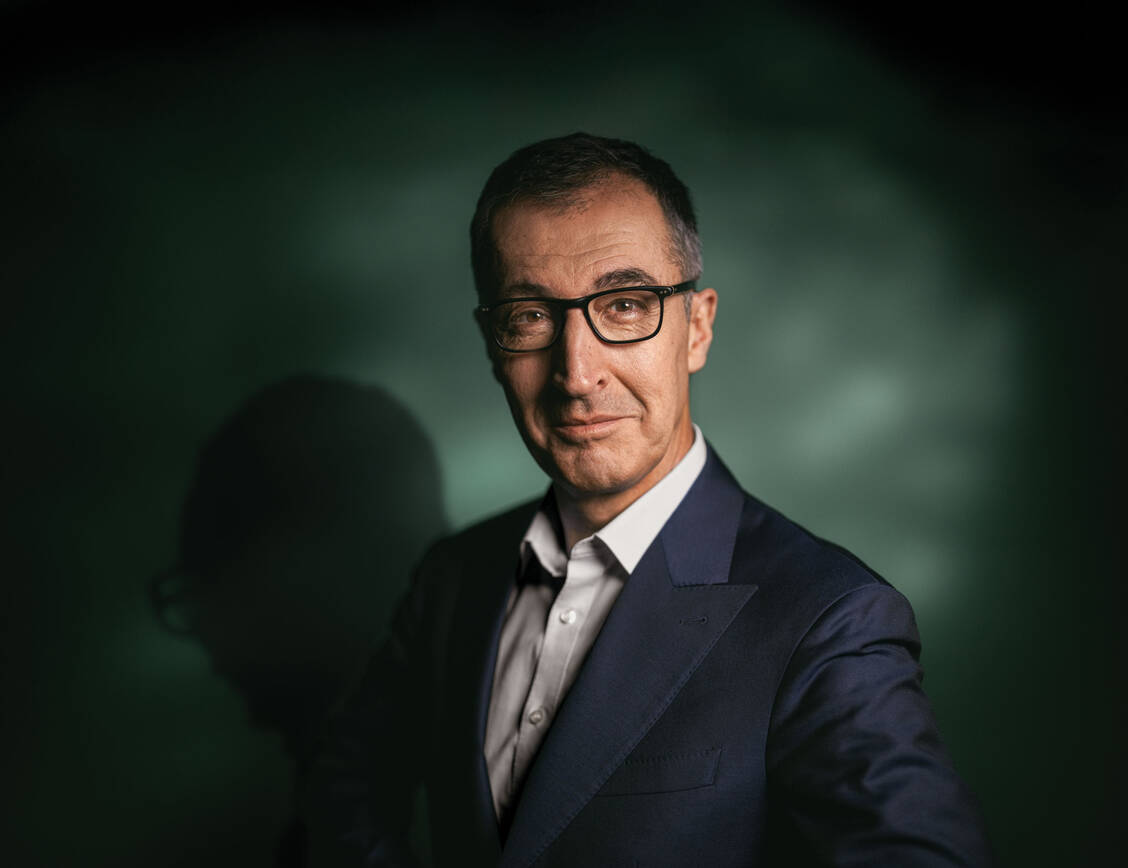 Cem Özdemir ist neuer Ministerpräsident in Baden-Württemberg. Er folgt auf seinen Parteikollegen Winfried Kretschmann (Grüne), der nicht mehr zur Wahl angetreten war. / © Dominik Butzmann