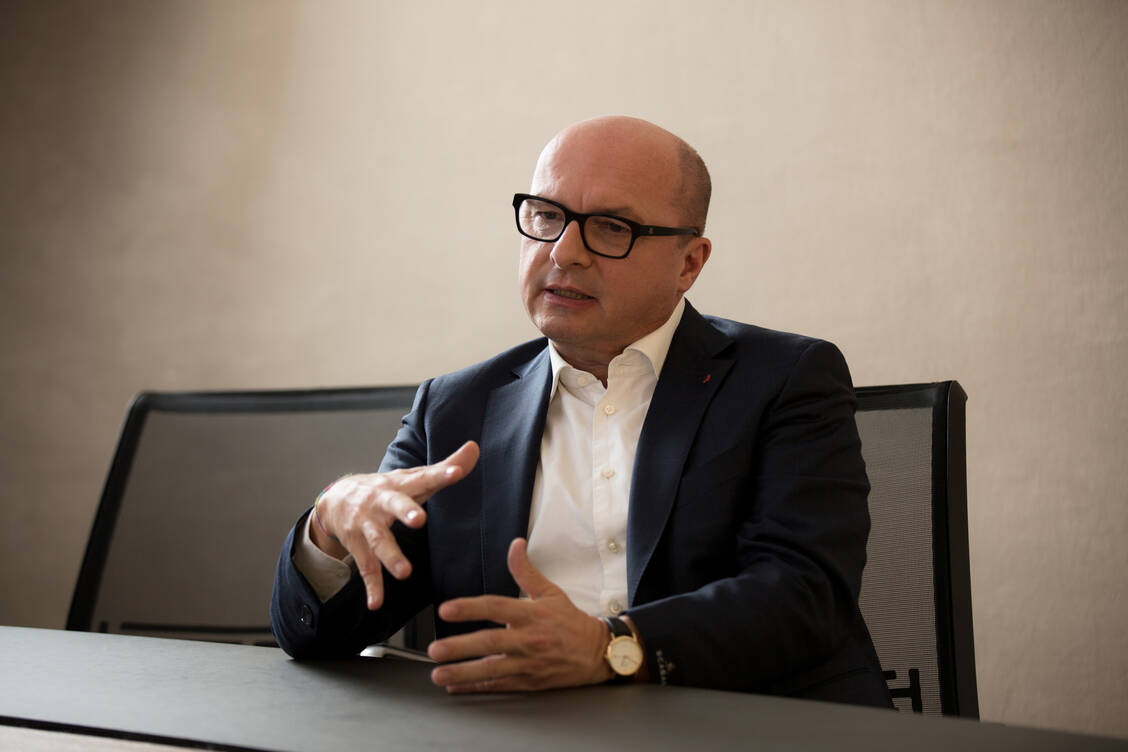 »Wir haben die Proteste der Kolleginnen und Kollegen in Deutschland natürlich ebenso im Blick wie die schwierige Situation der Betriebe«, sagte Thomas Veitschegger, Präsident des Österreichischen Apothekerverbands, zur PZ. / Foto: Renée Del Missier