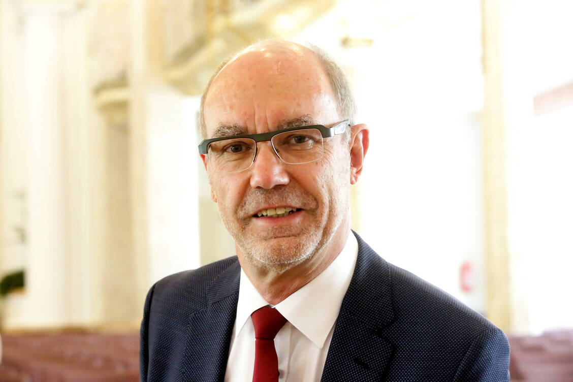 Professor Dr. Dietmar Trenk ist gerne und häufig gesehener Referent der Pharmacon-Kongresse. / Foto: PZ/Alois Müller