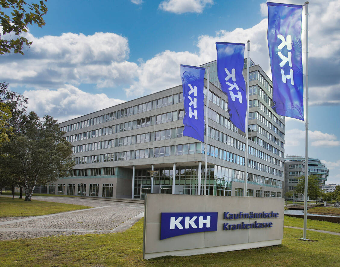 Seit 25 Jahren spürt die sogenannte Fehlverhaltensstelle der KKH bundesweit tausenden Fällen von Betrug, Korruption und Urkundenfälschung nach. / © Imago/Rust