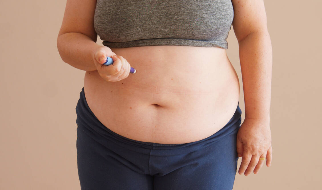 Seit vergangenem Monat ist das Antiadipositum Wegovy® (Novo Nordisk) in Deutschland verfügbar. Der GLP-1-Rezeptoragonist führte in klinischen Studien zu einem durchschnittlichen Gewichtsverlust von 16 Prozent des Ausgangsgewichts. / Foto: Adobe Stock/Mauricio