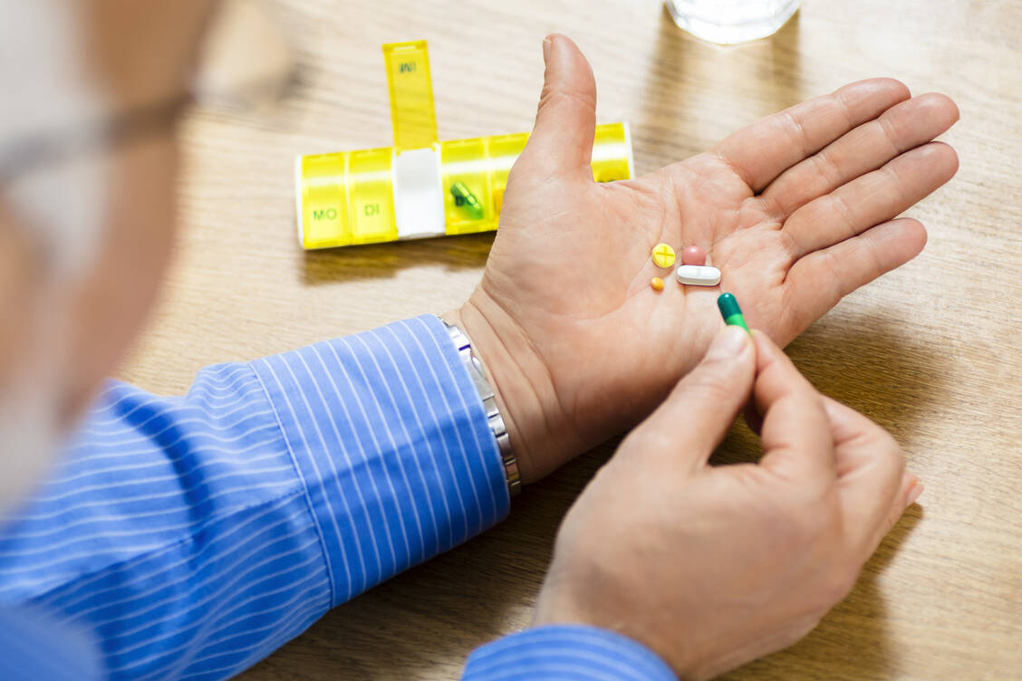 Hoffentlich kann der Patient gut schlucken. / Foto: ABDA