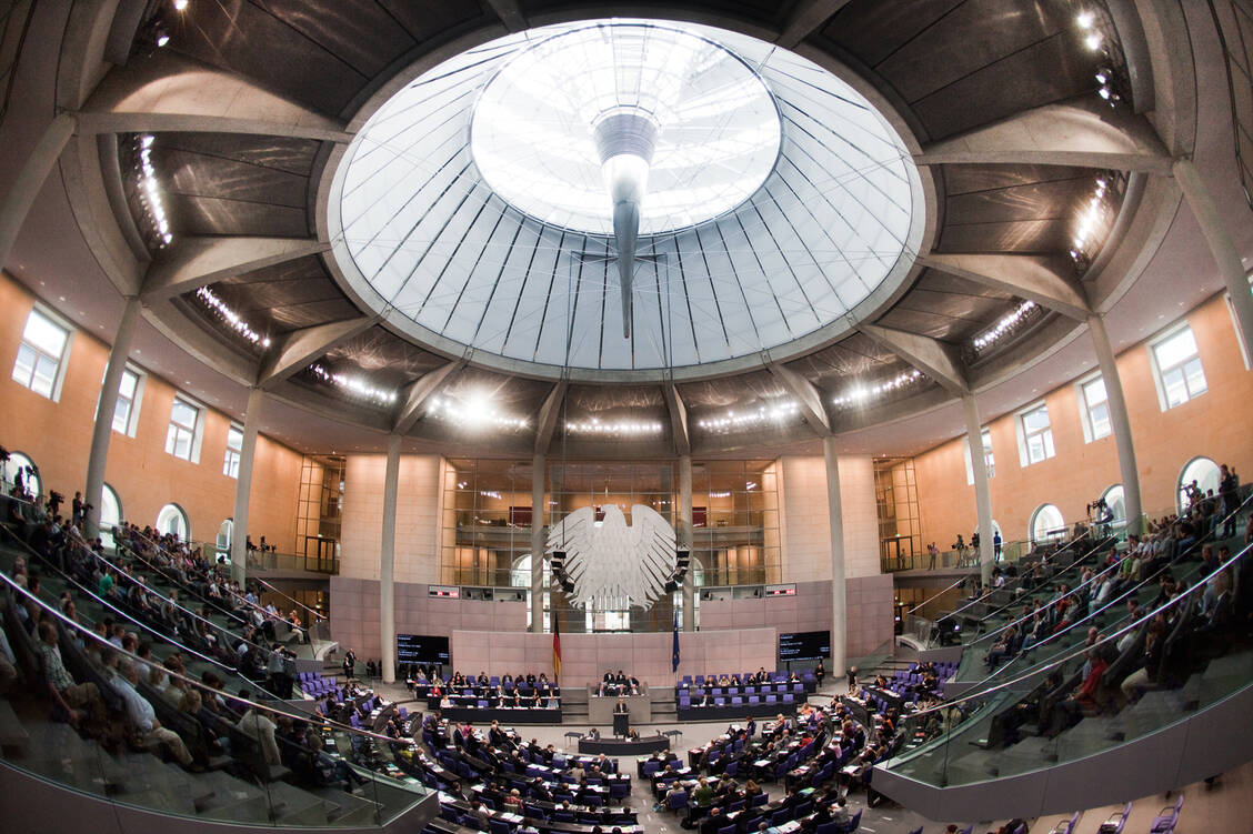 Fristverkürzung für Abstimmung im Bundestag: Das Gesetzgebungsverfahren zur Reform des Paragraf 219a wurde beschleunigt. / Foto: dpa