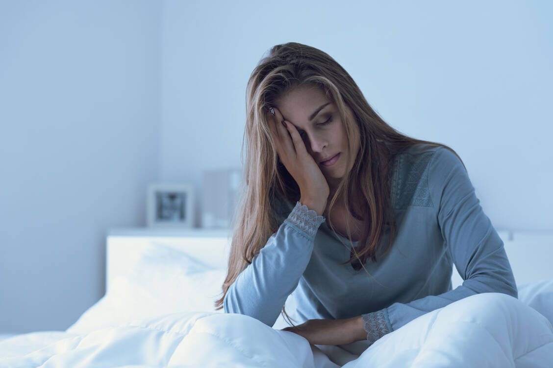 Anhaltende Erschöpfung ist eines der bekanntesten Symptome von Long Covid. / Foto: Adobe Stock/StockPhotoPro