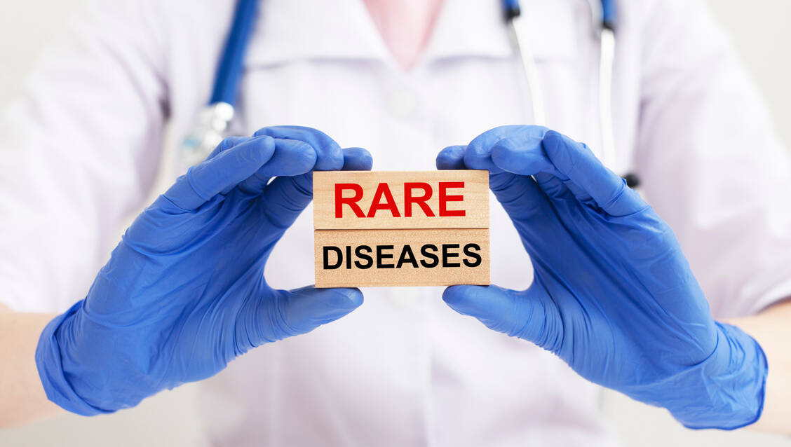 Das Barth-Syndrom ist eine ultraseltene genetische Erkrankung. Sie tritt schätzungsweise bei einem von einer Million männlichen Neugeborenen auf.  / © Adobe Stock/valiantsin