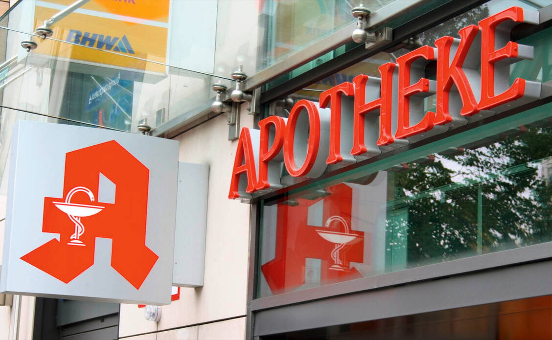 Auch mangelnde Medienkompetenz sollte in den Augen von Gehe kein Grund sein, dass Patienten nicht mehr selbst entscheiden, in welcher Apotheke sie ihr E-Rezept einlösen wollen. / Foto: imago stock&people