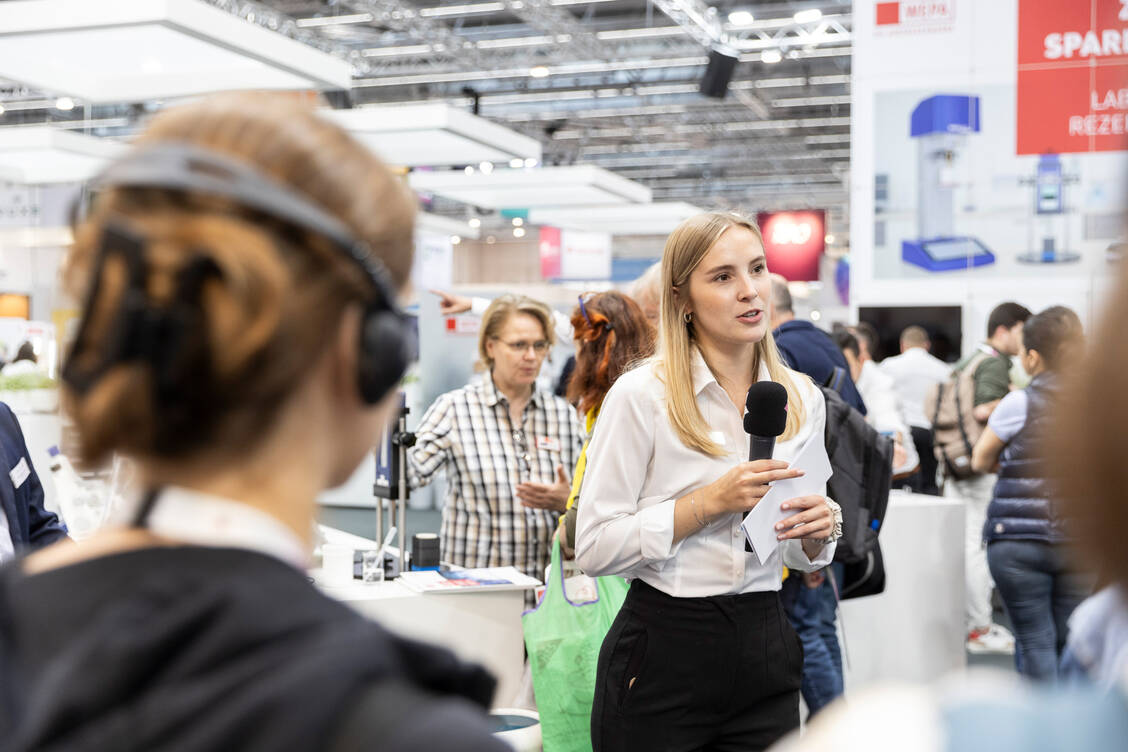Rundgänge, Workshops und Abendveranstaltungen ergänzen das Bühnenprogramm der Expopharm, die dieses Jahr vom 15. bis zum 17. September in München stattfindet. / © Avoxa/Expopharm