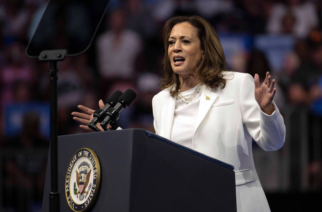Zieht sie ins Weiße Haus ein, will Kamala Harris am Kurs der Demokraten festhalten und die Arzneimittelpreise in den USA weiter senken. / Foto: IMAGO/ZUMA Press Wire
