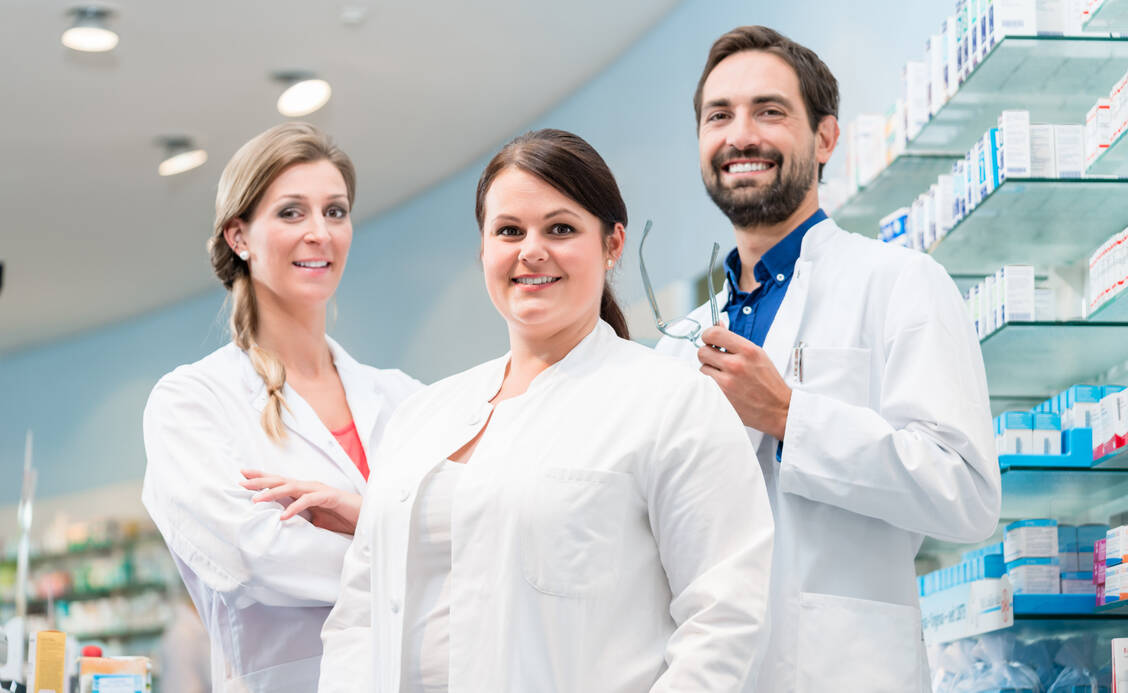 Neue Aufgaben, neue Ziele, neue Gesetze: Im Jahr 2023 werden sich viele Apothekenteams neu aufstellen. / Foto: Adobe Stock/Kzenon