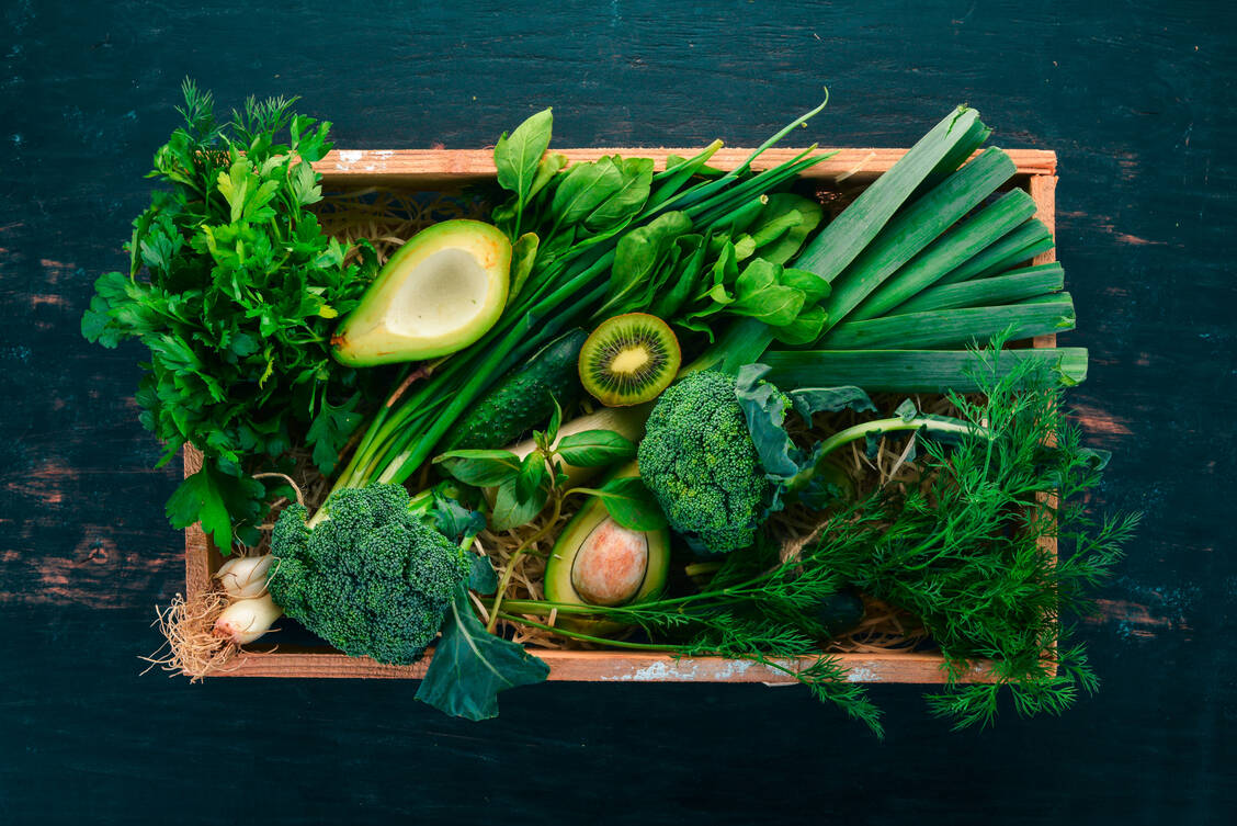 Eine vegane Ernährung ist laut der Deutschen Gesellschaft für Ernährung als äußerst umweltfreundlich anzusehen. / Foto: Adobe Stock/Yaruniv-Studio