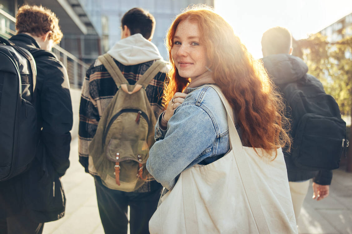 Der ADKA-Kongress bietet kostenlose Kongresstickets und interessante Programmpunkte für den pharmazeutischen Nachwuchs. / Foto: Adobe Stock/Jacob Lund