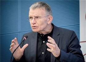 »Die Jugend der Generation Y ist durch große Verunsicherung geprägt«, analysierte Jugend­forscher Klaus Hurrelmann.
