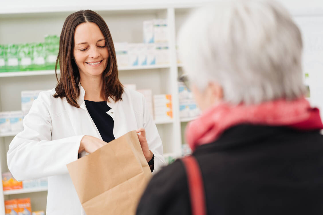 Die EU-Kommission geht wegen der ausbleibenden Aktualisierung der deutschen Apothekerausbildung gegen Deutschland vor. / © Adobe Stock/contrastwerkstatt
