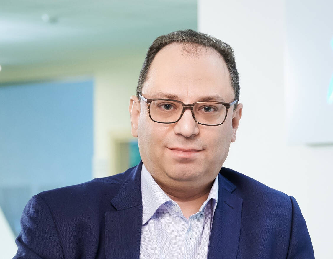 Das neue Vorstandsmitglied bei Phoenix heißt Leon Jankelevitsh. Er tritt seinen Posten ab dem 1. Februar 2023 an. / Foto: Phoenix