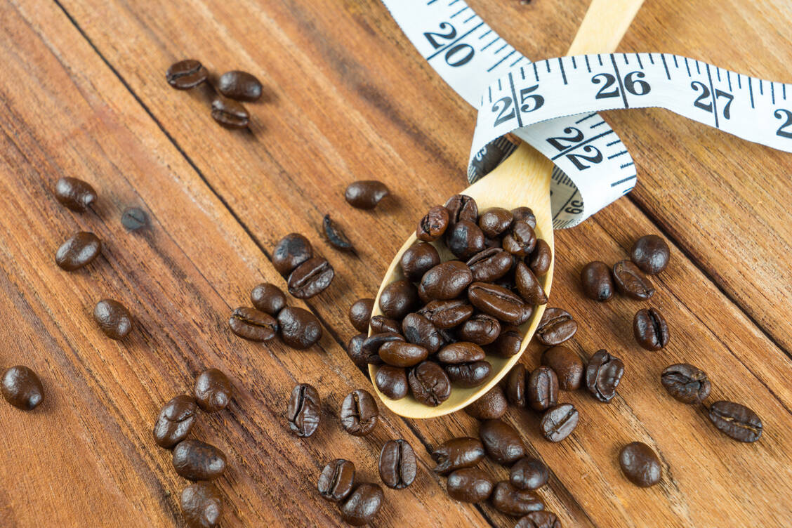 Koffein kann Studien zufolge den Body-Mass-Index und damit auch das Diabetes-Risiko reduzieren.  / Foto: Adobe Stock/Picheat Suviyanond