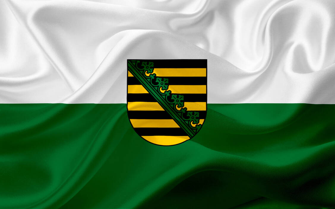 Die Pläne für eine Minderheitsregierung in Sachsen stehen. / © Adobe Stock/Onur