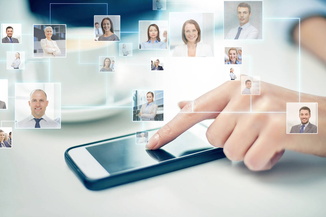 Ziel der App des DAV ist es, einen möglichst niedrigschwelligen Zugang zu bieten. / Foto: Fotolia/Syda Productions