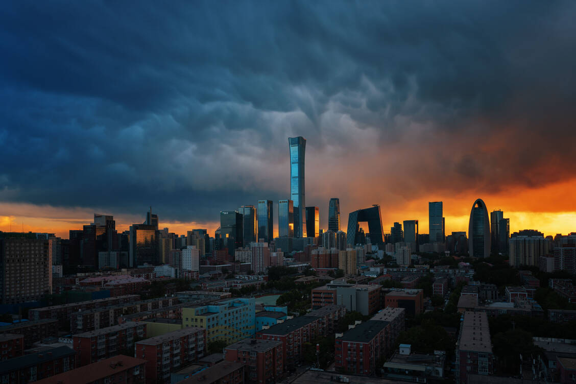 Dunkle Wolken über Peking. Viele deutsche Inspekteure wollen nicht mehr nach China reisen.  / Foto: IMAGO/Wirestock
