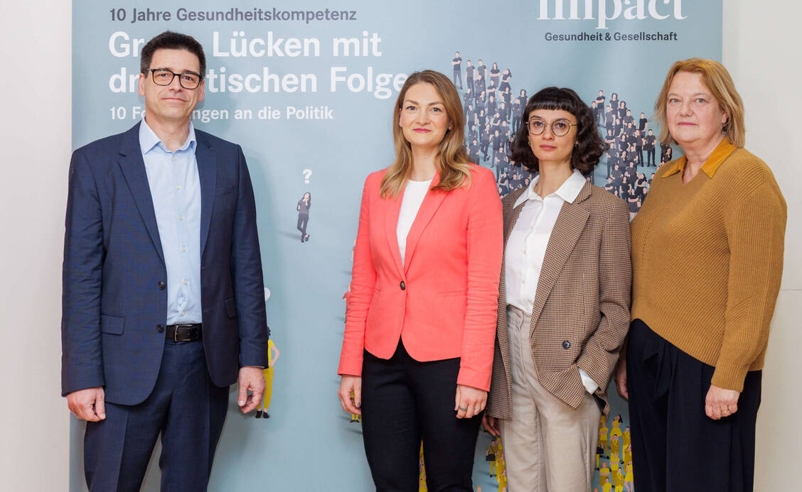 Bayerns Gesundheitsministerin Judith Gerlach betonte die wichtige Rolle der Apotheken in der Beratung. / © W&B / Thomas Dashuber