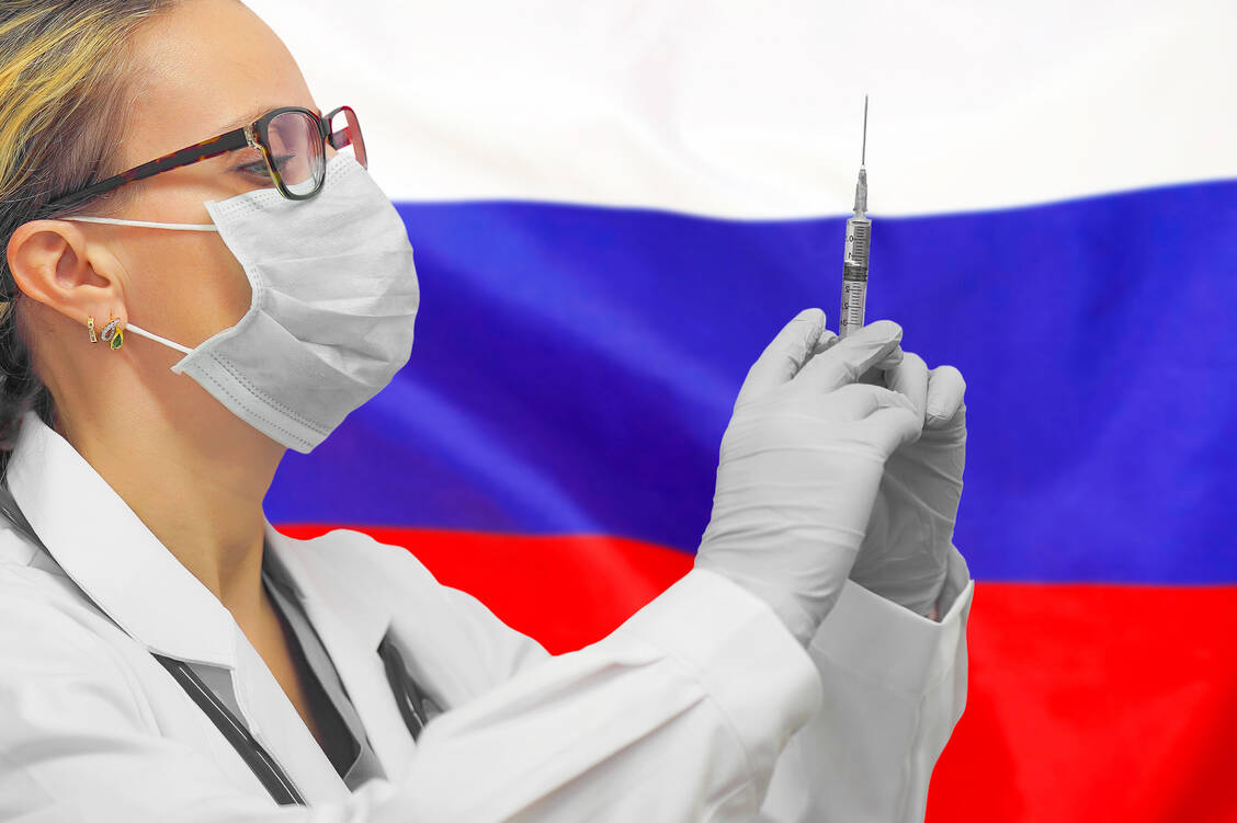 Der russische Pandemie-Impfstoff Sputnik V zeigt sich in ersten Phase-I/II-Studien als sicher und immunogen. / Foto: Adobe Stock/polack