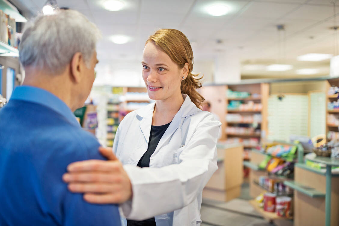Die Apothekenkooperation Alphega will ihren Apothekern mit Chroniker-Programmen bei der Kundenbindung helfen. / Foto: iStock/alvarez