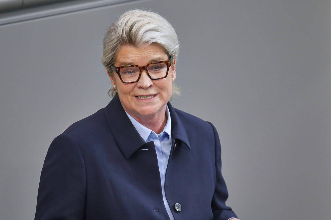 »Für mich bleibt dabei zentral, dass die seit langem zugesagte Fixumserhöhung jetzt auch tatsächlich kommt«, so die Unions-Gesundheitssprecherin Simone Borchardt (CDU) angesichts der präzisierten Sparpläne aus dem Bundesgesundheitsministerium (BMG).  / © IMAGO/dts Nachrichtenagentur