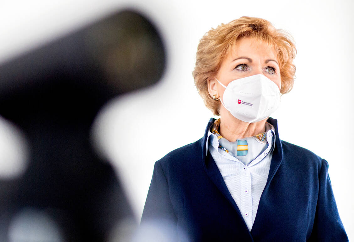 Niedersachsens Justizministerin Barbara Havliza fordert Apotheker ausdrücklich dazu auf, Impfpass-Fälscher zu melden. / Foto: picture alliance/dpa