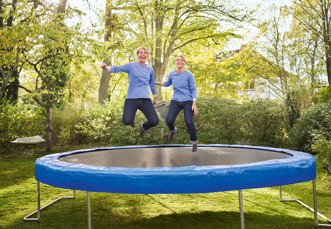 Schwindelfrei: Die Ginkobil-Zwillinge / Foto: Ratiopharm