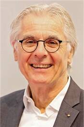 Professor Dr. Theo Dingermann