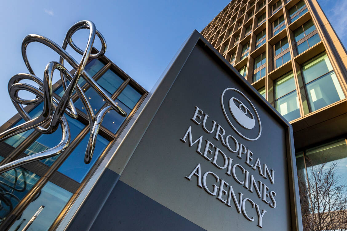 In Amsterdam bei der EMA ist der Zulassungsantrag für das Sotrovimab-haltige Covid-19-Medikament Xevudy® eingetroffen. Dieser soll schnell geprüft werden. / Foto: European Union, 2020
