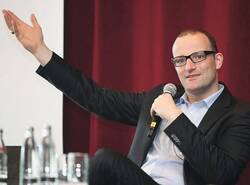 Jens Spahn: »Wir brauchen Apotheken für die flächendeckende, sichere und qualitativ gute Arzneimittelversorgung.«