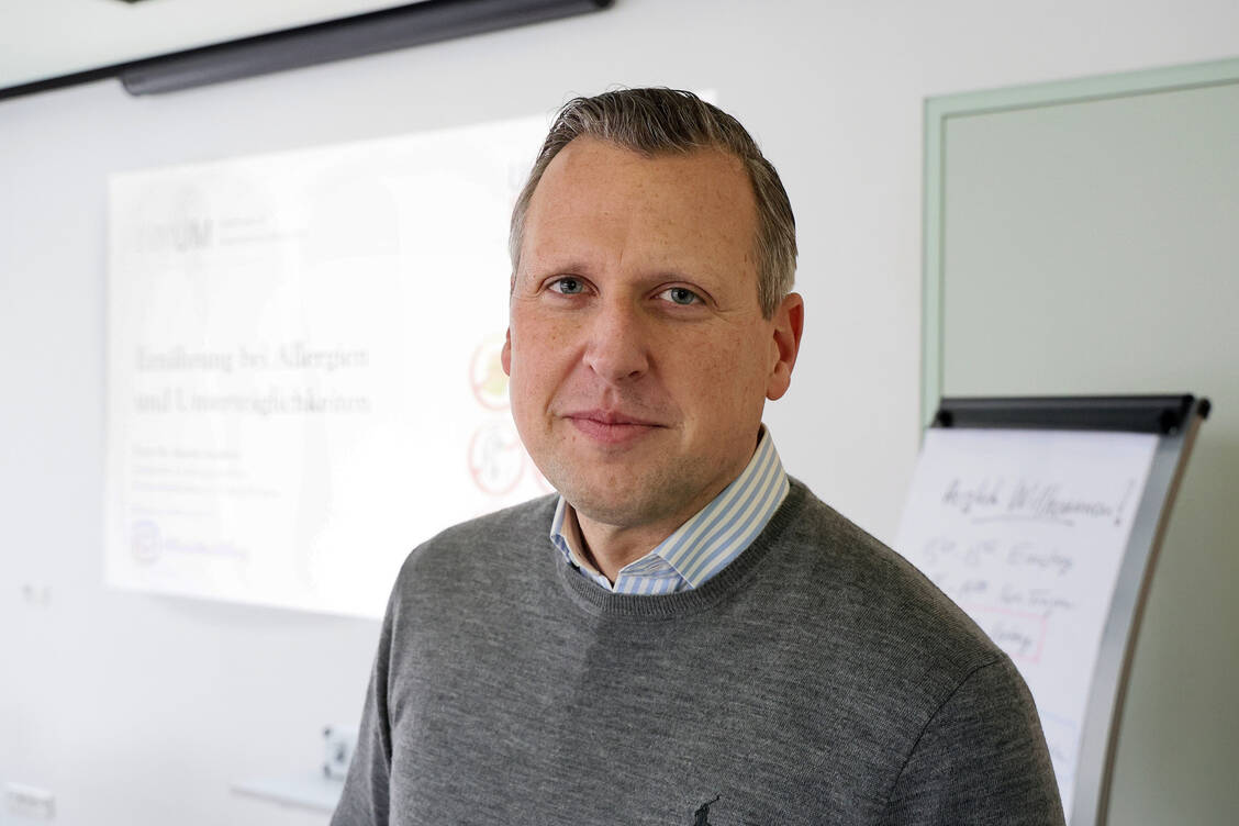 Ernährungswissenschaftler Prof. Dr. Martin Smollich vom Universitätsklinikum Schleswig-Holstein / © PZ/Alois Müller