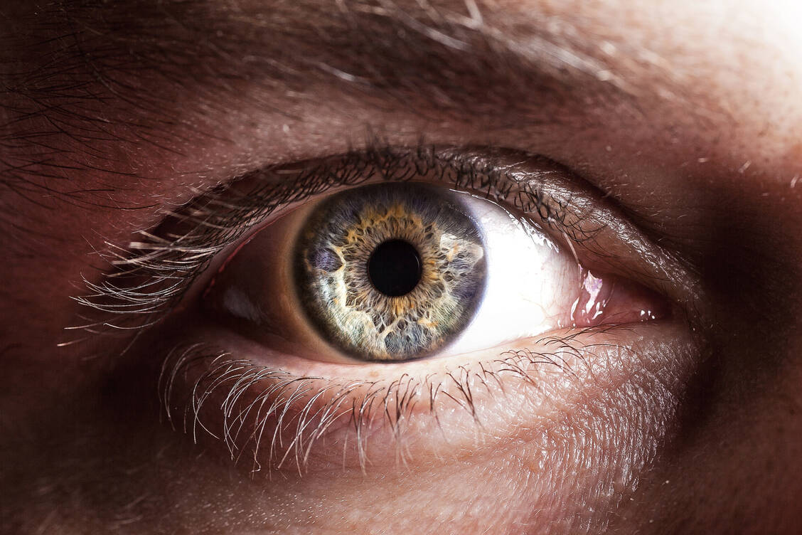 Sowohl lokale als auch systemische Arzneimittel können Nebenwirkungen am Auge verursachen. Meistens sind diese reversibel. / Foto: Adobe Stock/Firefighter Montreal