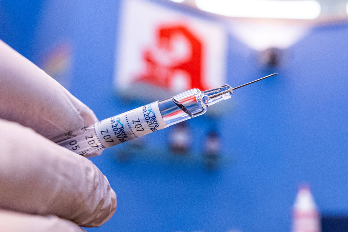 In Apotheken soll es vorerst keine Coronavirus-Impfungen geben. / Foto: picture alliance/dpa/ David Inderlied
