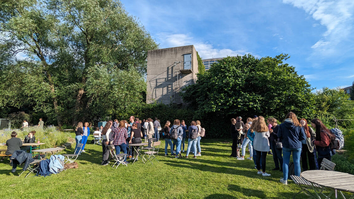 Im Rahmen des niedersächsischen Pilotprojekts »PJ-Akademie« können sich angehende Ärztinnen und Apotheker austauschen und voneinander lernen. / Foto: AK Niedersachsen