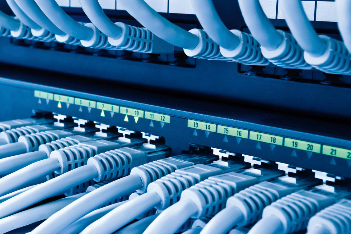 In den TI-Markt kommt Schwung. Der GKV-Spitzenverband hat offenbar vor, deutlich mehr Komponenten zu erstatten. / Foto: Fotolia/vschlichting