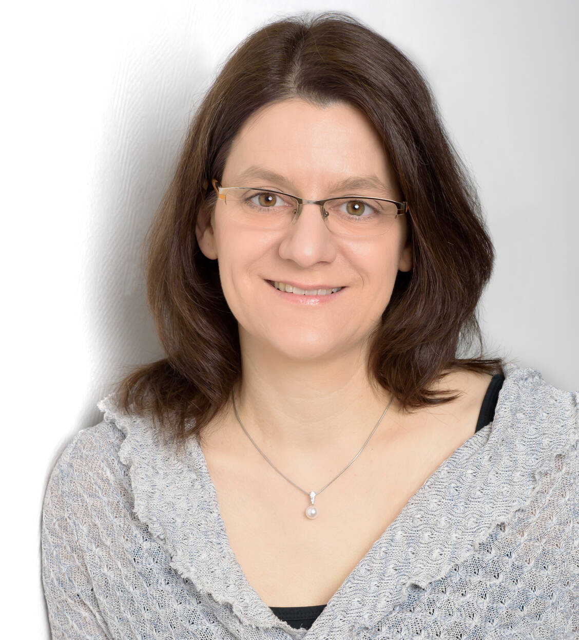 Fachtrainerin und Apothekerin Martina Kroneisen wünscht sich, die Apotheker würden ihre Führungsaufgabe annehmen und sich nicht dagegen sträuben. / Foto: privat