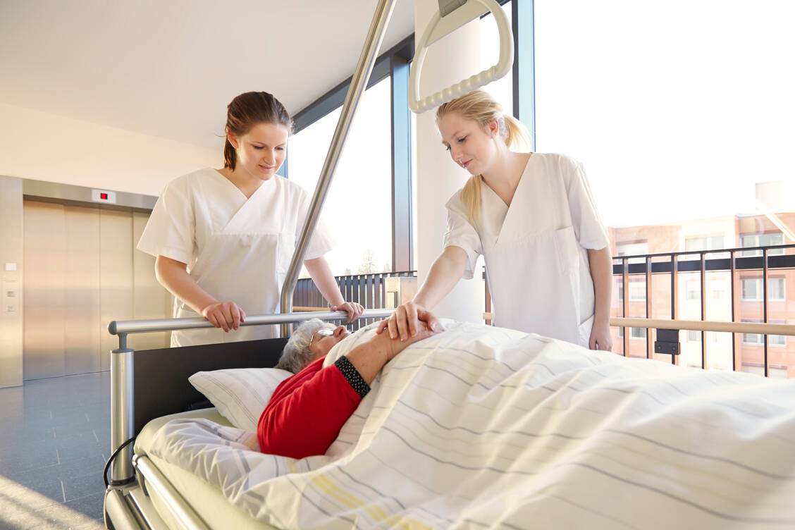 Herzinsuffizienz ist die häufigste Diagnose, die zu einer Krankenhauseinweisung führt. ­Klinikaufenthalte zu vermeiden, ist ein wichtiges Therapieziel. / Foto: Adobe Stock/upixa
