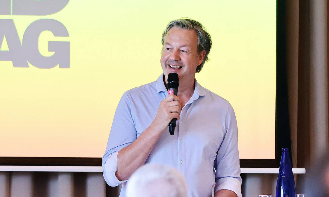 Wenn es um die Zukunft der Apotheke vor Ort geht, ist der Wort & Bild-CEO Andreas Arntzen leidenschaftlich dabei. / Foto: PZ/Alois Müller