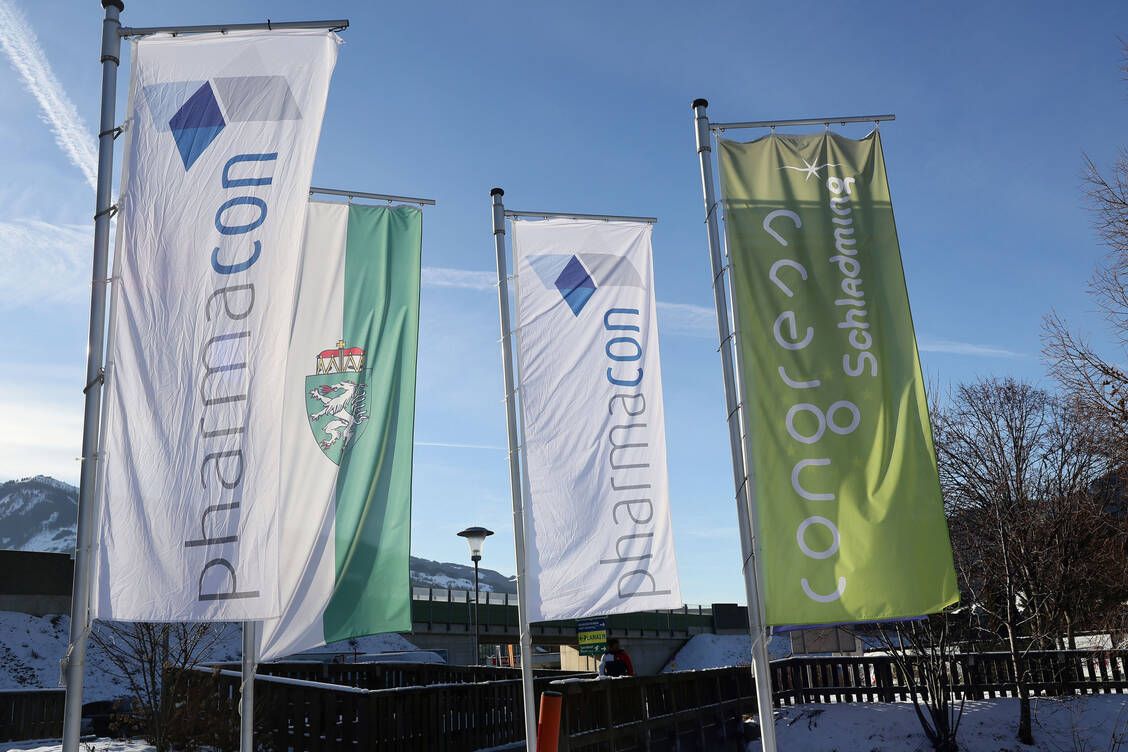 Traditionell beginnt das Fortbildungsjahr mit dem Pharmacon in Schladming. / © PZ/Alois Müller