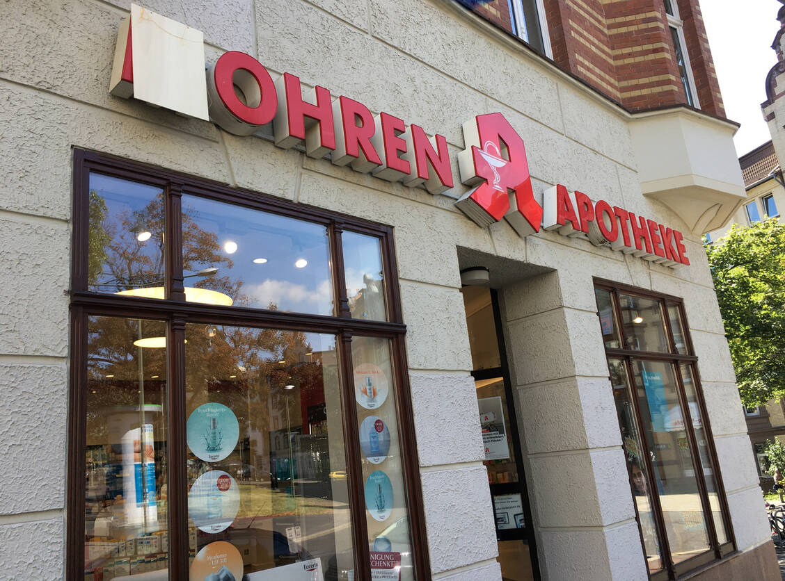 Einige Apotheken tun sich schwer mit dem »M-Wort«. / Foto: Picture Alliance/Uwe Zucchi