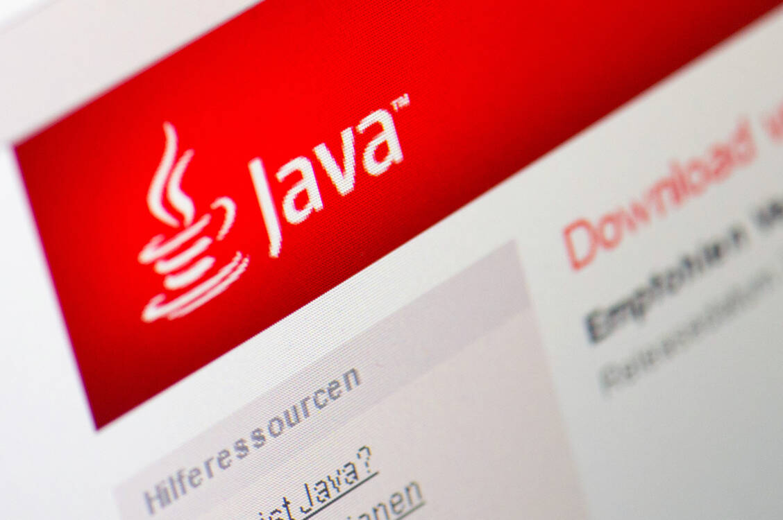 Eine weltweite Sicherheitslücke in der Java-Software führt derzeit dazu, dass Teile der Telematik-Infrastruktur vom Netz genommen werden mussten. / Foto: picture alliance / dpa-tmn