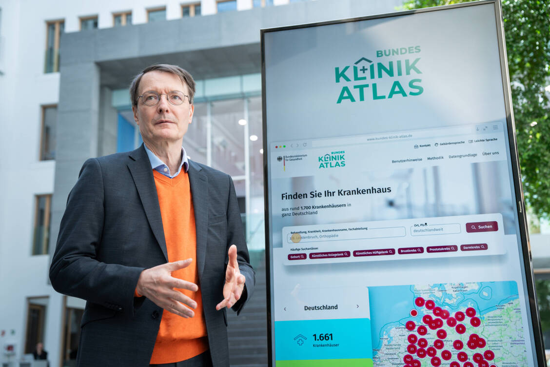 De ziekenhuisatlas was een favoriet project van Karl Lauterbach. / © Imago/Political-Moments