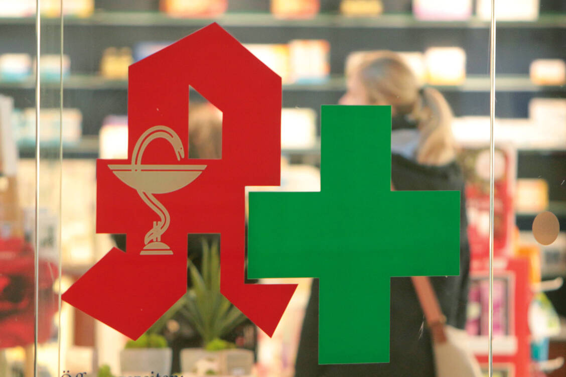 Keine Versorgung in der Offizin: Manche Medikamente zur Substitution dürfen künftig nur in Arztpraxen verabreicht werden. / Foto: imago/Ralph Peters