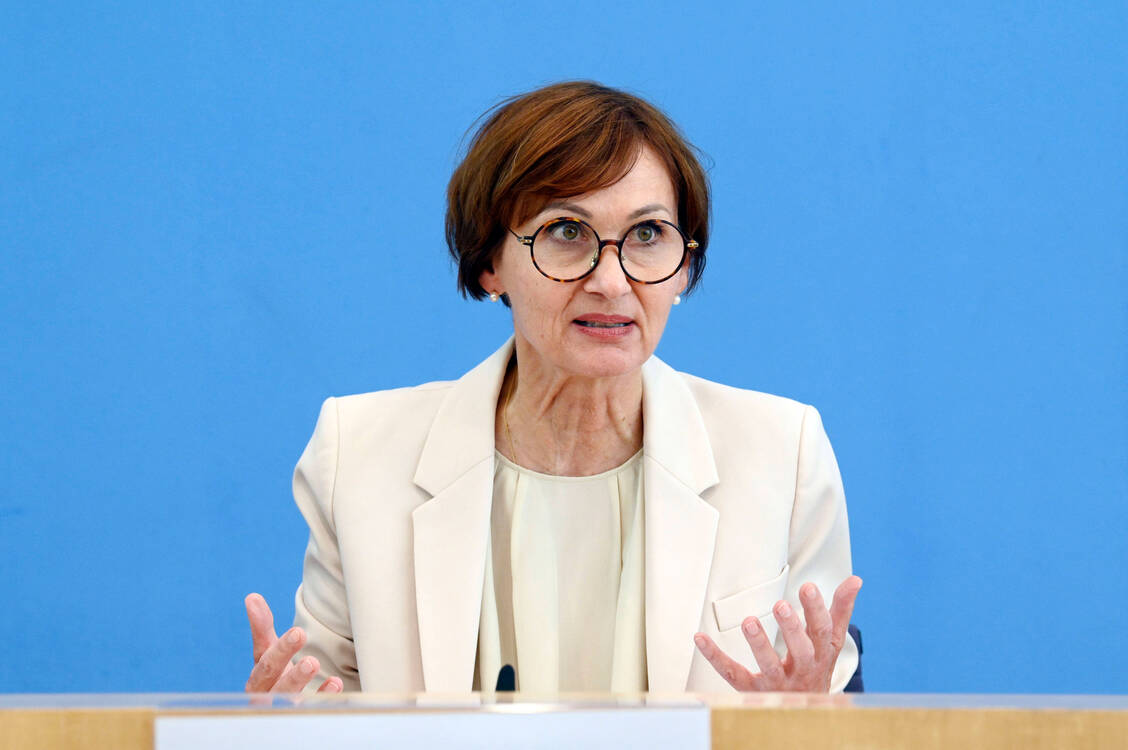 Bundesforschungsministerin Bettina Stark-Watzinger (FDP) setzt sich für eine Debatte ein, an deren Ende auch der Schutz von Embryonen aufgeweicht werden könnte. / Foto: Imago/Future Image