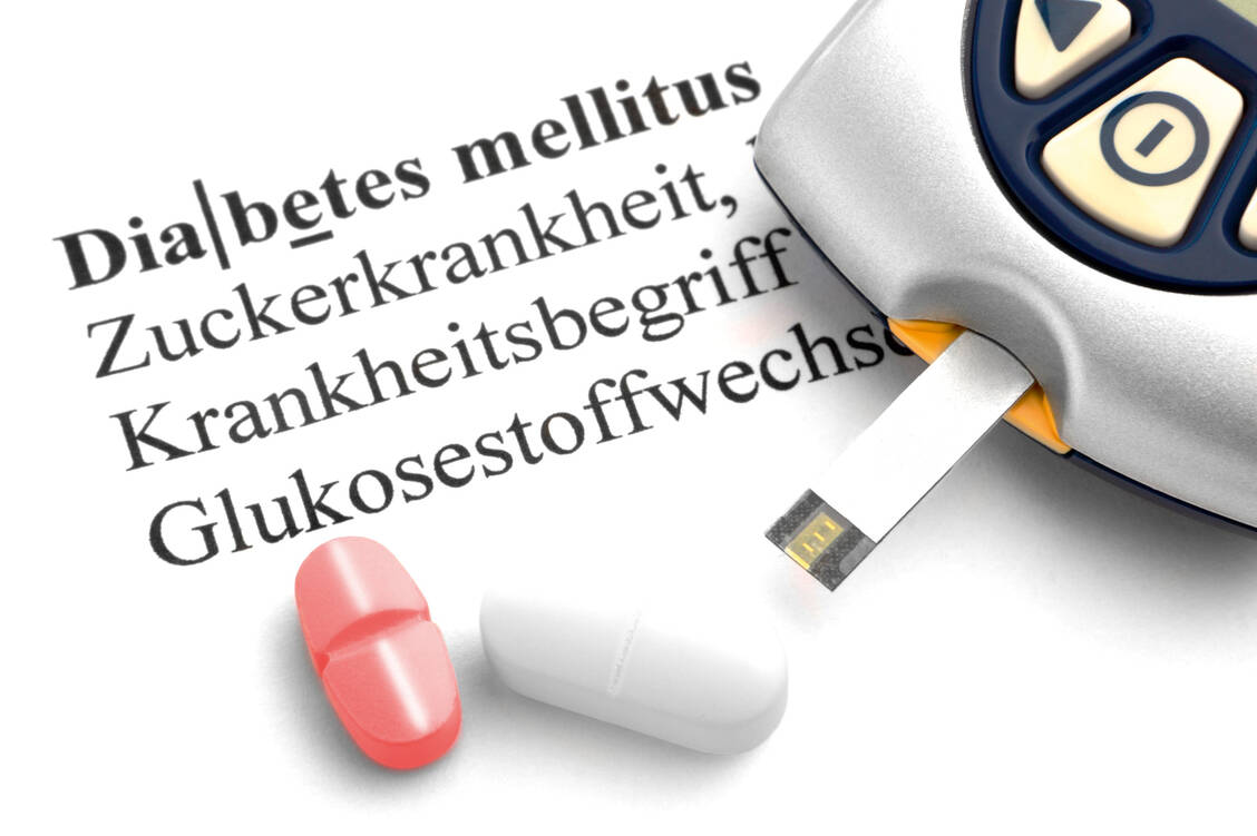 Bei Typ-2-Diabetes stehen Lebensstiländerungen im Vordergrund. Reicht das allein nicht aus, kommen Tabletten oder Spritzen hinzu. / Foto: Fotolia/fovito