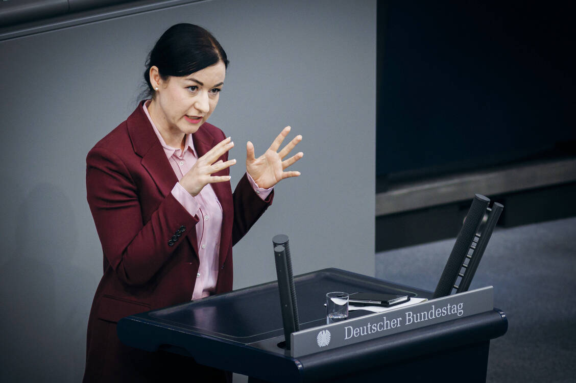 Die Grünen haben wenig Interesse am Gesundheitsressort, die Chancen von Paula Piechotta auf das Amt sind nicht nur deshalb schlecht. / © IMAGO/photothek.de